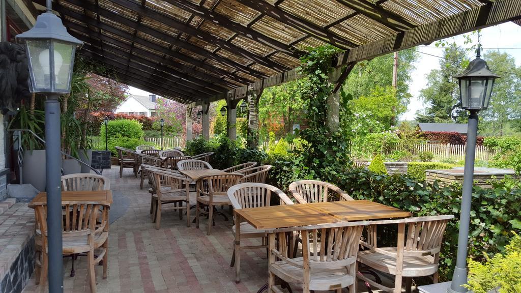 Chalet Sur Lesse Hotel Maissin ภายนอก รูปภาพ